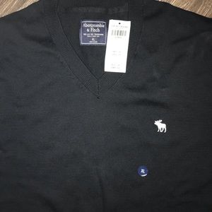 NWT Abercrombie and Fitch Men’s Sweater XL